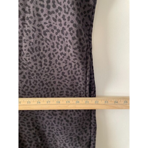 Fabletics Womens Gray Onesie Leopard Print Forever Fleece Hooded Size L - Picture 10 of 14